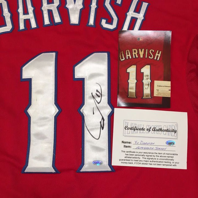 ダルビッシュ有（日ハム時代）直筆サイン入りユニフォーム 実使用