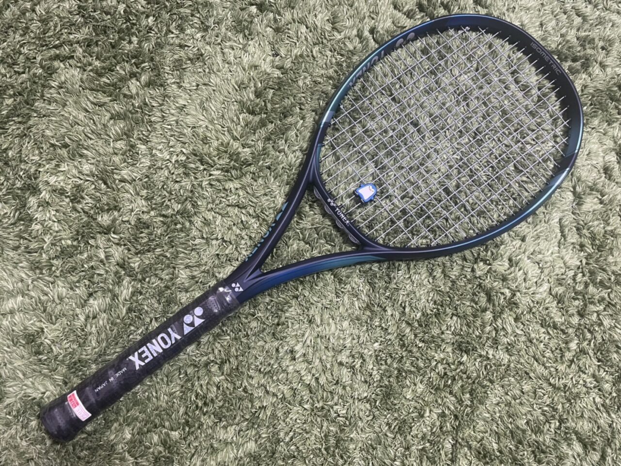 12060円 返品送料無料 テニスラケット ヨネックス EZONE98 2022年モデル グリップサイズ2